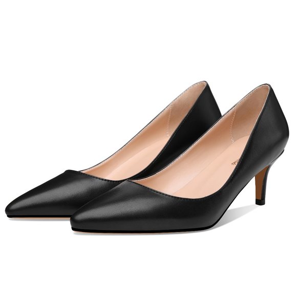 Petit Cadeau Valerie - Comfy Kitten Heel Pumps with 2.5" Heels. Black. NEW! - Picture 2 of 5